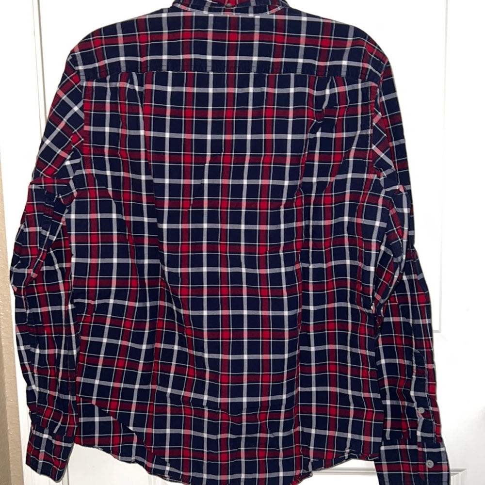 Aeo Navy/Red/White Pattern Button Down - image 7